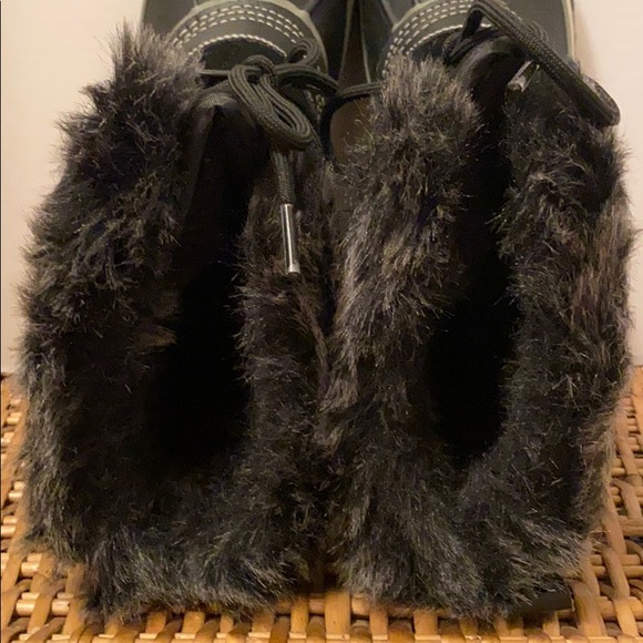 Women’s Northside Snow Boot - Picture 10 of 16